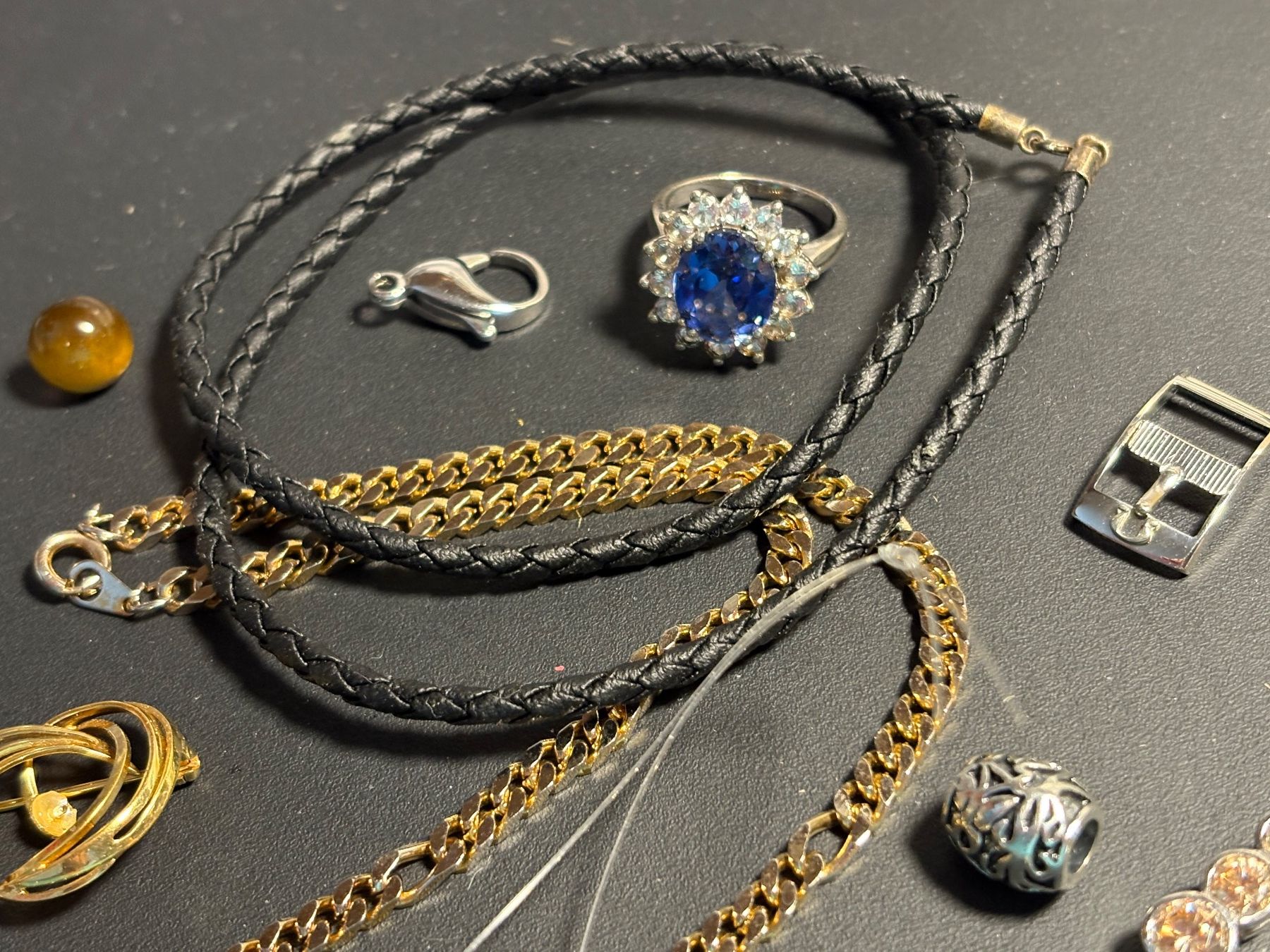 Sonstiger Schmuck: Grosses, gemischtes Spuck od – Gebraucht aus St. Peterzell von verena40 5
