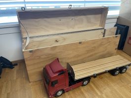 RC Truck Tamiya Volvo FH12 voll ausgebaut Licht etc