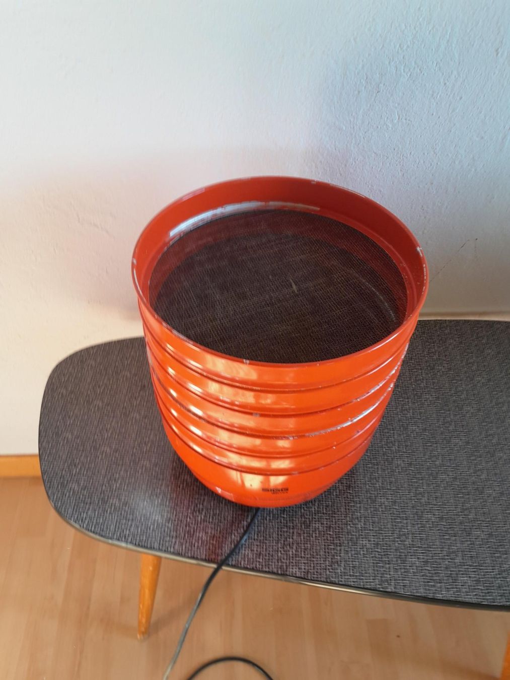 Sigg Appareils de cuisine: Sigg Dörrex / Dörrautomat mit 4 Sieben – D'occasion à Männedorf par Bel-view 1