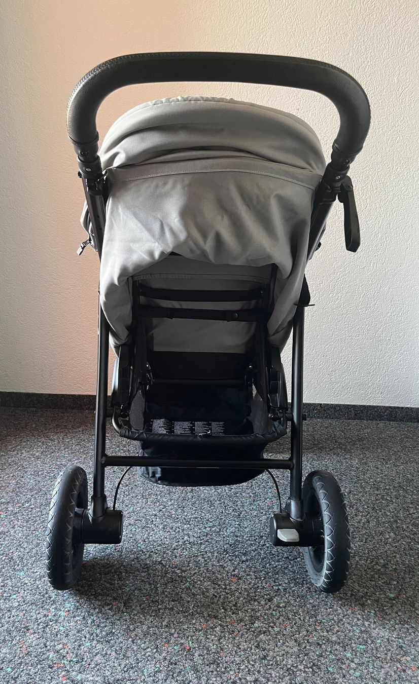 Joie Carrozzine: Joië Buggy Litetrax 4 dlx Air grau – Usato da Gattikon venduto da AnnettFloh 7