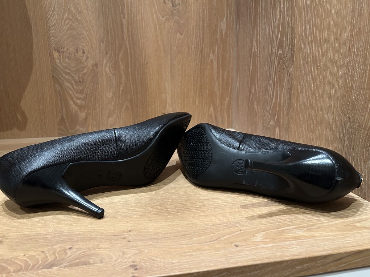 Michael Kors Scarpe da donna: Michael Kors Pumps g.41 – Usato da Thalwil venduto da mai_lzk6 1