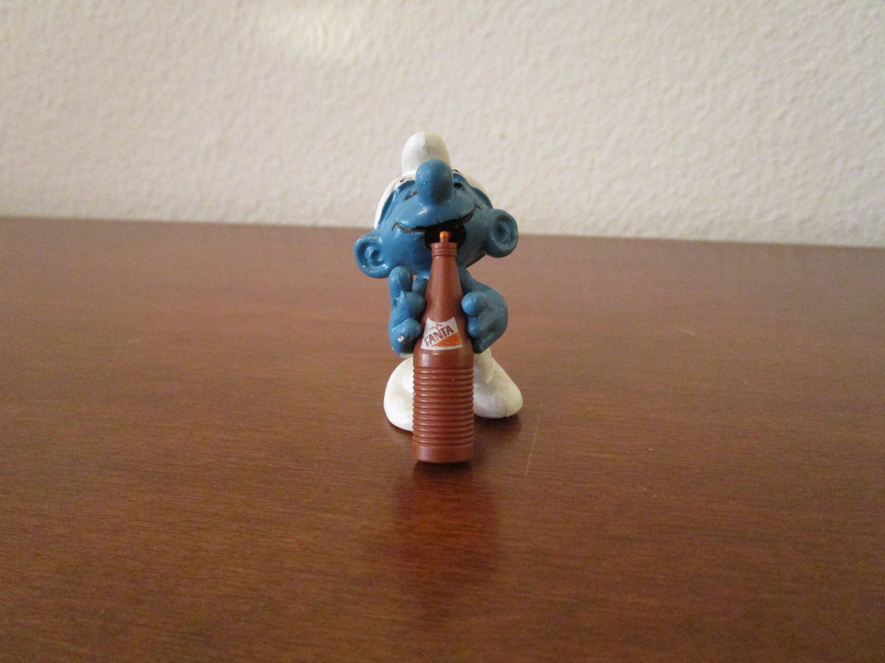 Schleich Statuette: Schlumpf Fanta – Usato da Riehen venduto da goretto