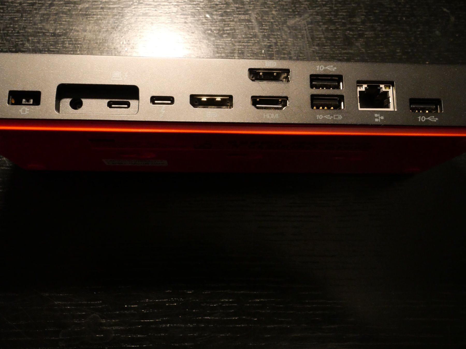 Lenovo Docking station: LENOVO THINKPAD UNIVERSAL THUNDERBOLT 4 DOCKING STATION – D'occasion à Neftenbach par Campervan_B 2