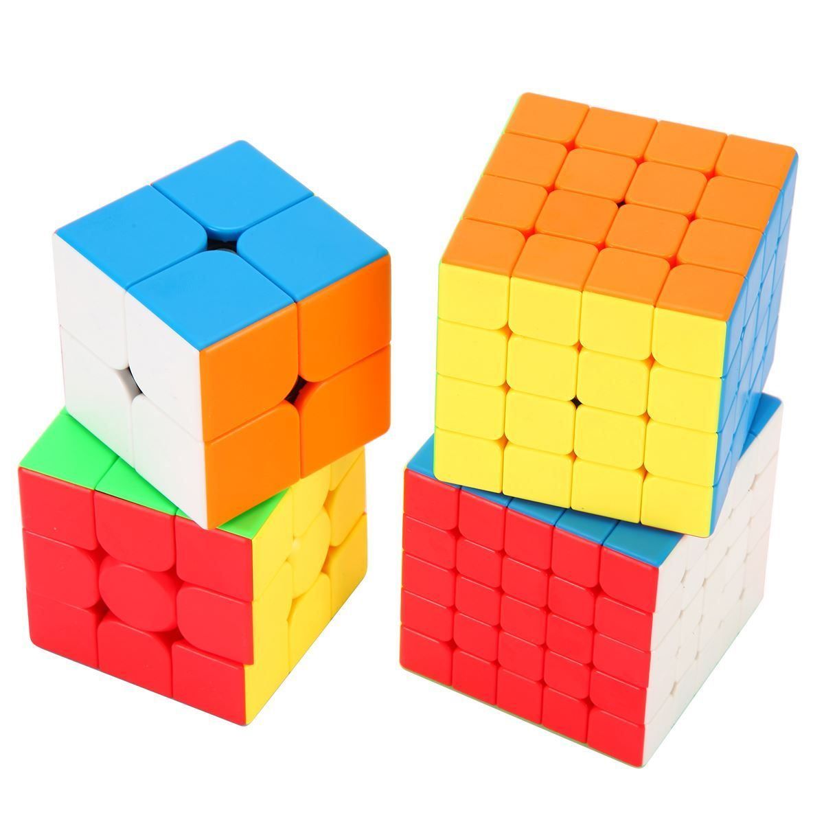 Giochi: 4 pcs Zauberwürfel Set Magic Speed Cube – Nuovo (secondo la descrizione) da Thun venduto da Newnewshop