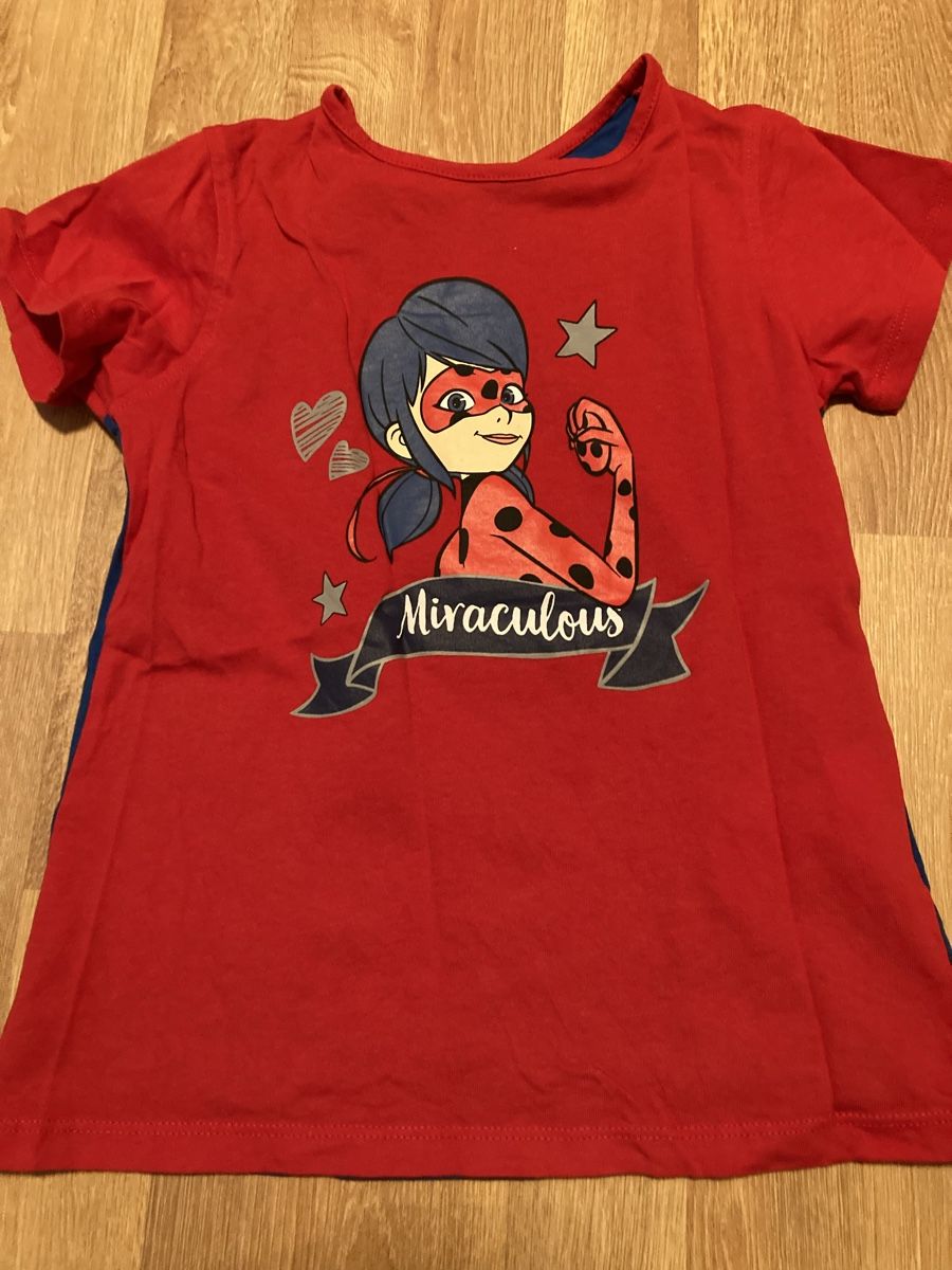Camicette, T-shirt & Top: Miraculous Ladybug Wendeshirt Gr. 110/116 – Usato da Emmenbrücke venduto da JJ_89
