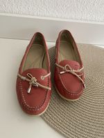 Mocassins rouges Geox taille 37 cuir souple confort pour l'é
