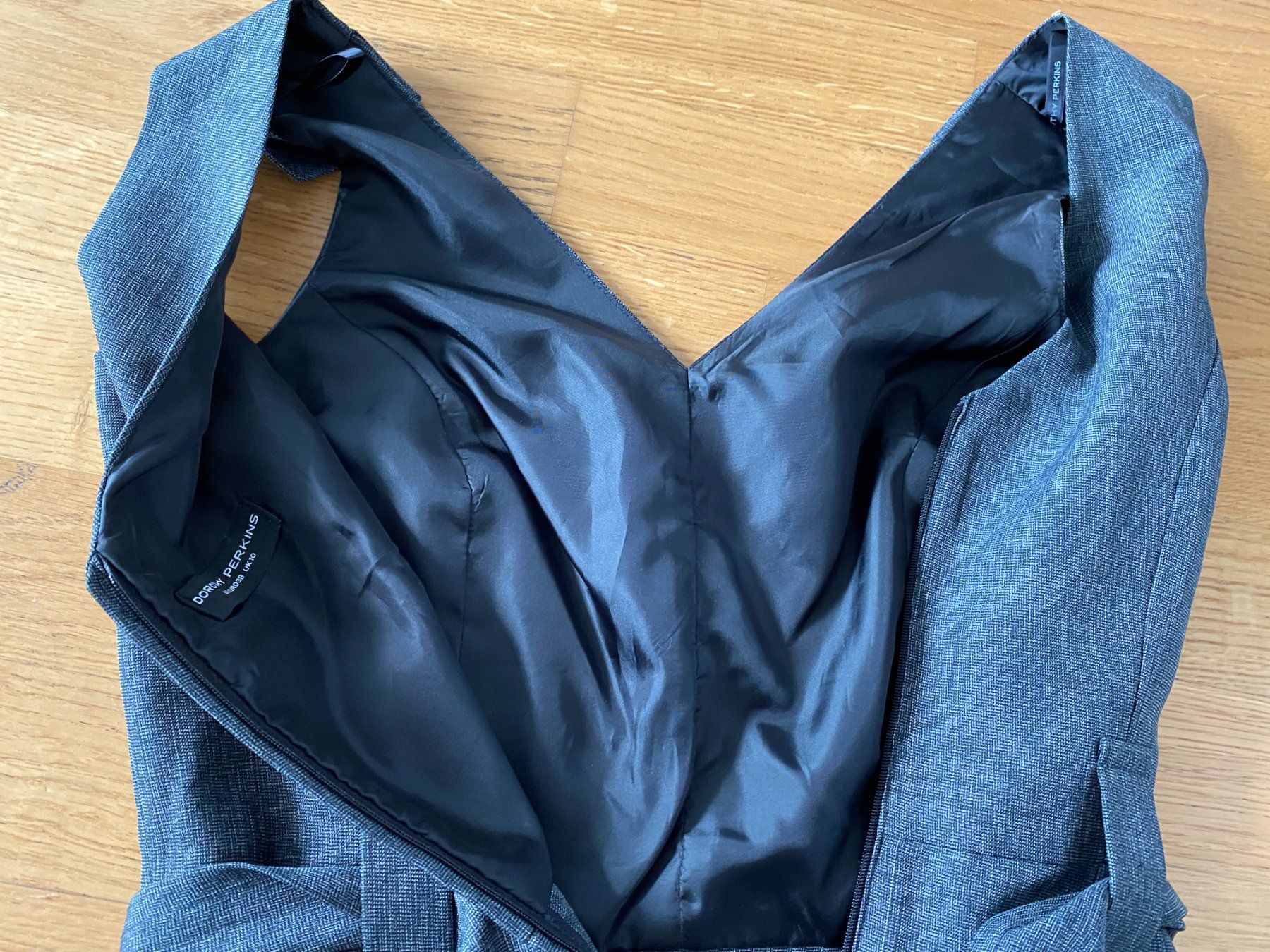 Dorothy Perkins Kleider: Dothory Kleid Gr.38 nie tragen – Gebraucht aus Dübendorf von Levintreyer 5