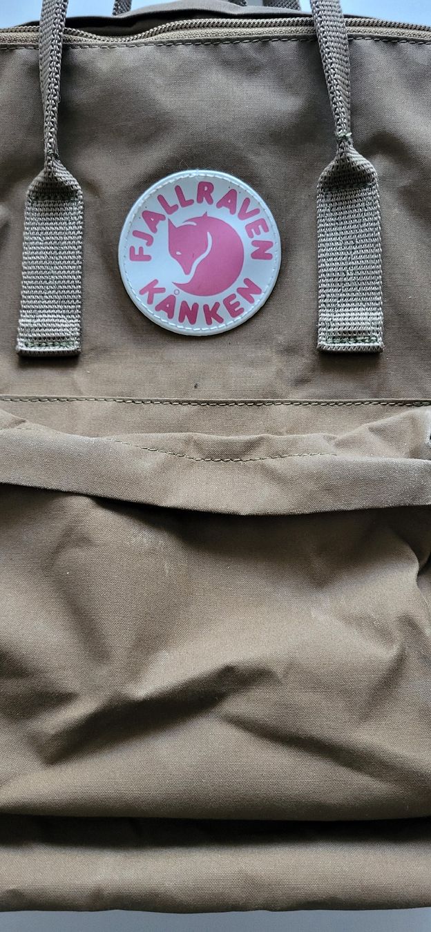 Fjällräven Sacs à dos: Fjallraven Kanken – D'occasion à Camignolo par Hakunamat5 1