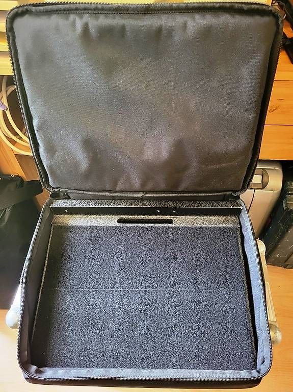 Strumenti musicali: Gator GPT Pedalboard mit Tasche – Usato da Oberkulm venduto da Karl4212 4