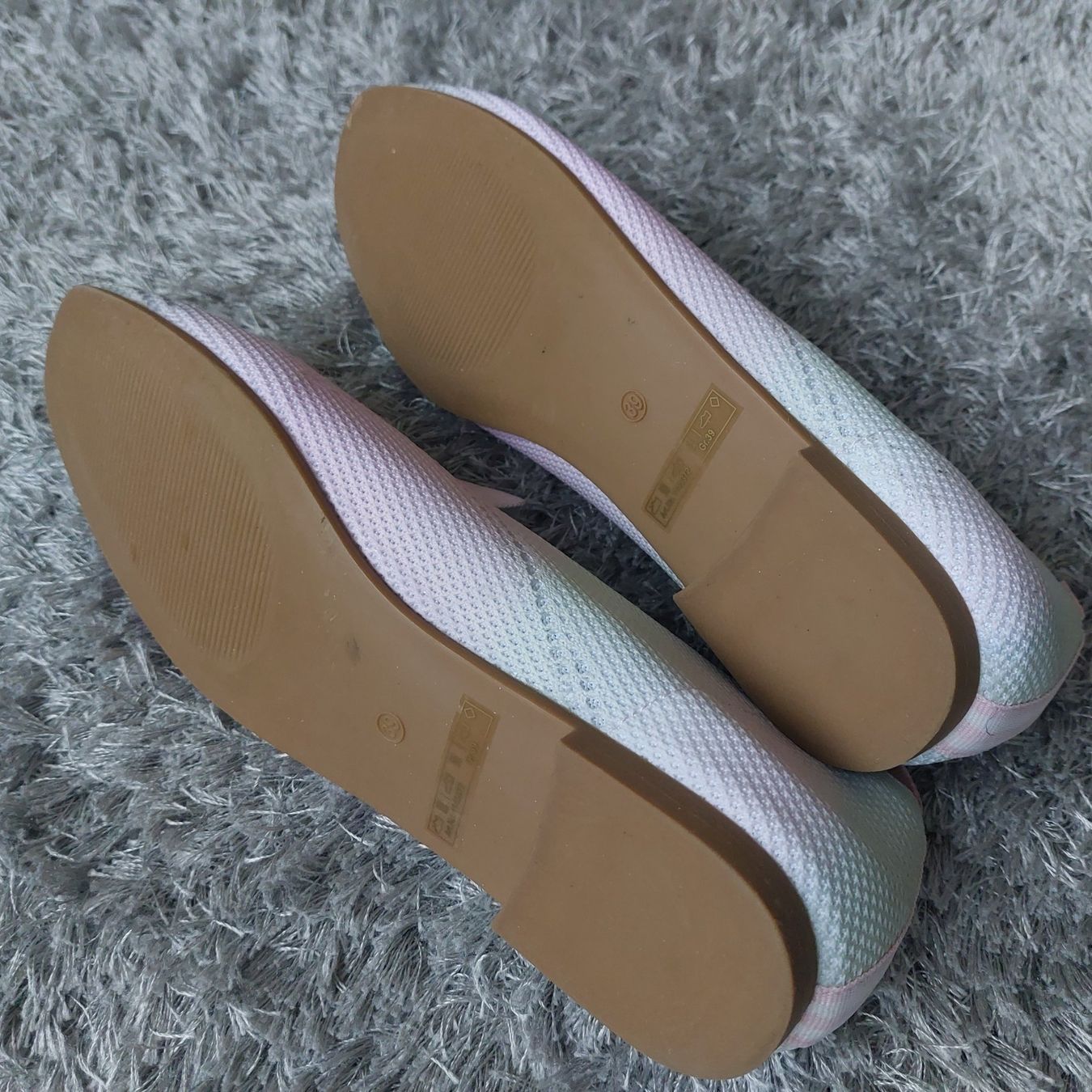Scarpe da donna: Ballerines Oxmox, neuves taille 39 – Nuovo (secondo la descrizione) da Lausanne venduto da anta-123 3