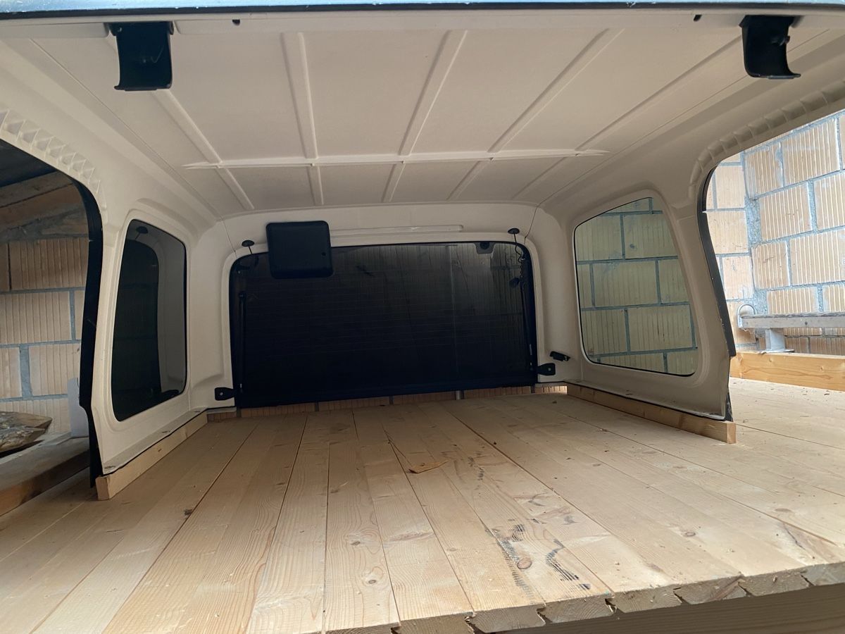 Jeep Tutti pezzi di ricambio auto: Hardtop Wrangler tj – Usato da Oberönz venduto da formholz 1