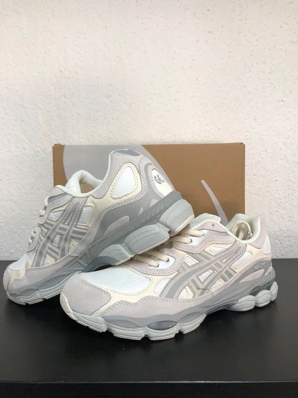 Asics Scarpe da uomo: Asics Gel Nyc – Nuovo e nell'imballaggio originale da Courrendlin venduto da Lw_Resell 1