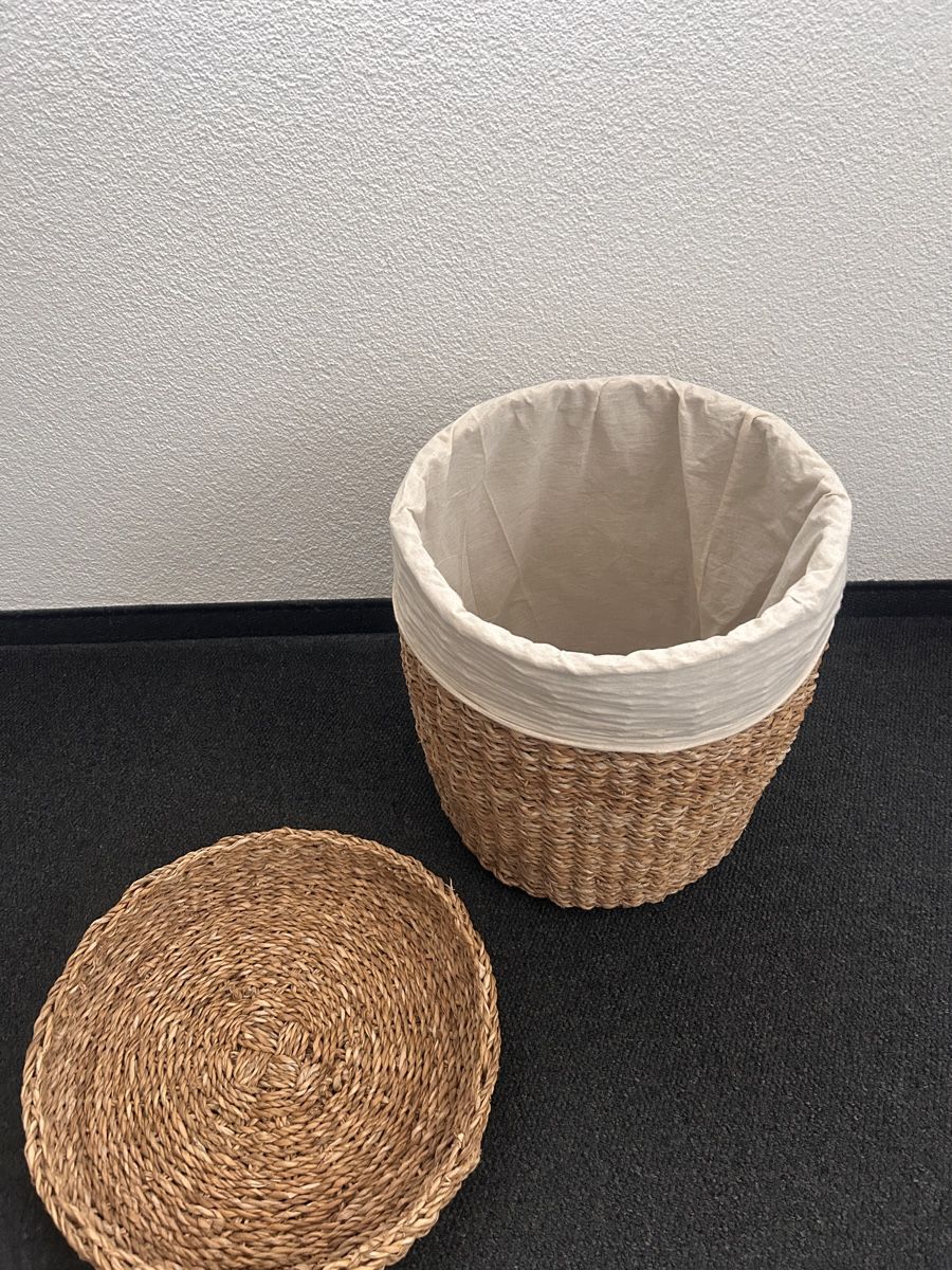 Paniers à linge: Wäschekorb – Neuf (Voir description) à Zuckenriet par Schoeme04 2