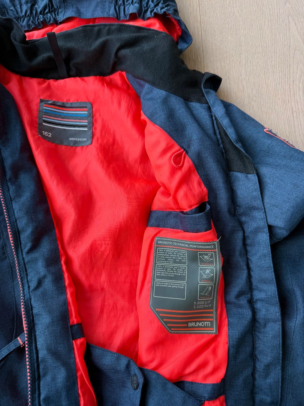 Brunotti Giacche & Cappotti: Brunotti Skijacke, Winterjacke, Gr. 152 – Usato da Cham venduto da Contuc 3