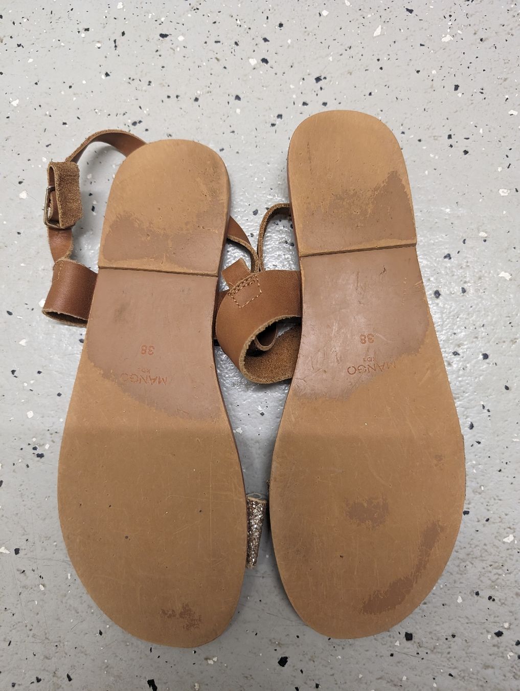 Mango Schuhe für Mädchen: Mango Kids Sandalen - Grösse 38 – Gebraucht aus Luzern von simonf1 2