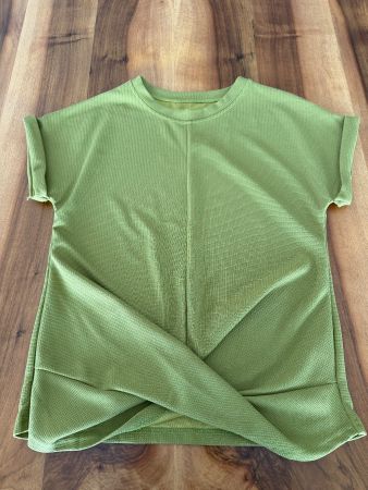 T-Shirt, Grösse S - Startgebot CHF 1.00