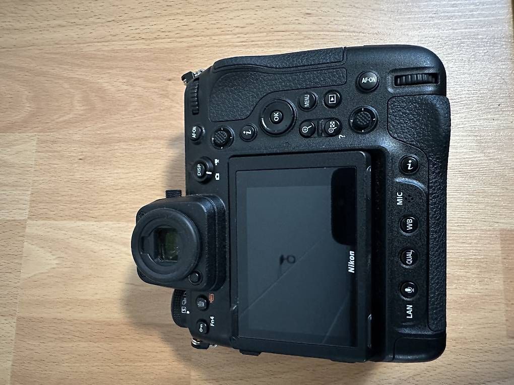 Nikon Appareil photo: Nikon Z9 inkl. CFexpress – D'occasion à Weiach par Domimike11 1