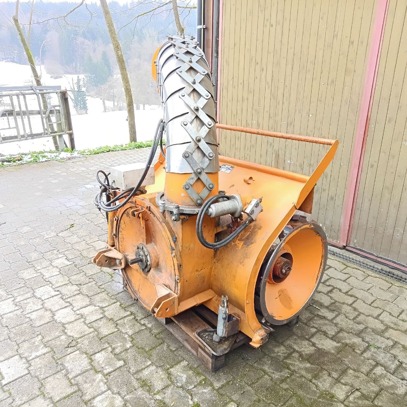 Zaugg Tutte le macchine: Zaugg Schneefräse SF72 – Difettoso da Gündisau venduto da Schruuber03 1