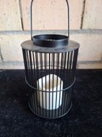 Laterne mit LED Kerze .guter Zustand. Funktionsfähig. 20cm