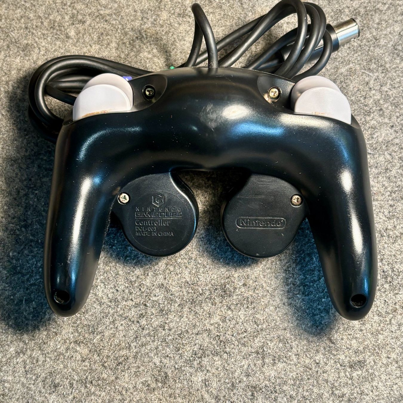 Nintendo Manettes: Gamecube Controller Original Schwarz – D'occasion à Mollis par GamingCorner 1