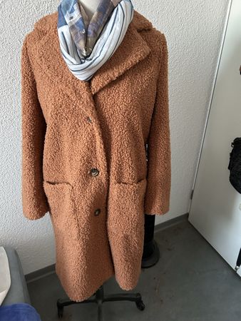 Kurzmantel in Plüsch-Optik von Heime