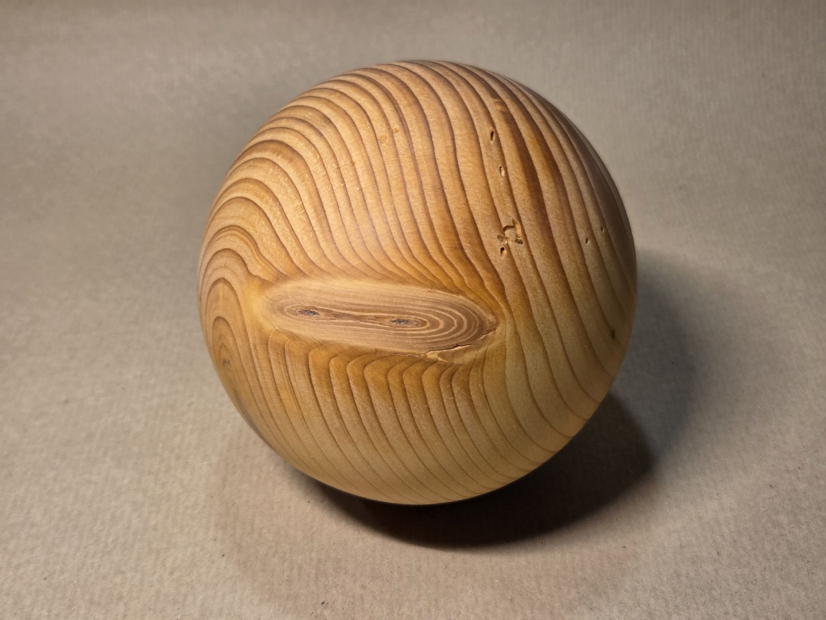 Tutte le decorazioni: Holzkugel, Altholz , Durchmesser 10,5 cm – Nuovo (secondo la descrizione) da Obfelden venduto da mei_9kxw 1