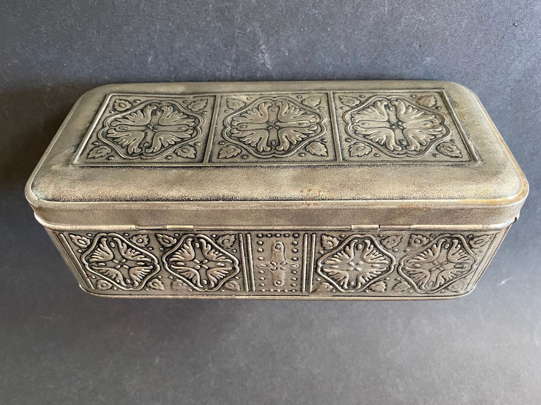 Barattoli: Vintage Schöne Blechdose – Usato da Schaffhausen venduto da vintageville 2