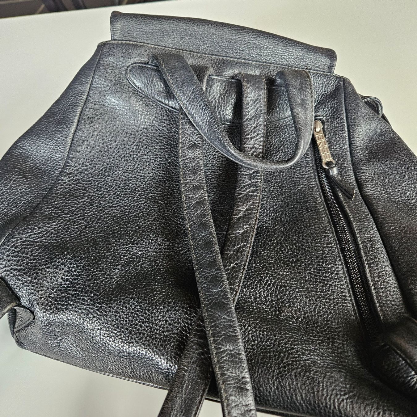 Bree Zaini: Bree Rucksack, Leder, Schwarz – Usato da Uster venduto da Sonnenblume212 3
