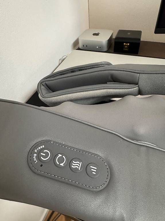 Dispositivi per massaggi: Naipo Cuddle Plus Massage – Usato da Schübelbach venduto da Rahnmont 4