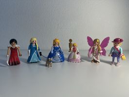 Playmobil 6 Prinzessinnen Figuren Set – Elegante Kleider