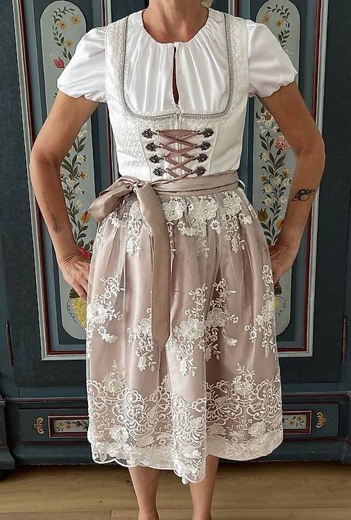 2024 Edles Dirndl