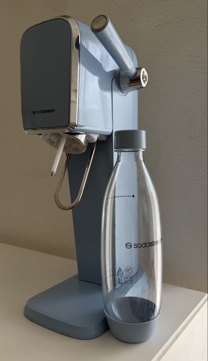 Sodastream Appareils de cuisine: SodaStream Wassersprudler hellblau mit Flasche – D'occasion à Winterthur par LarissaChiara27