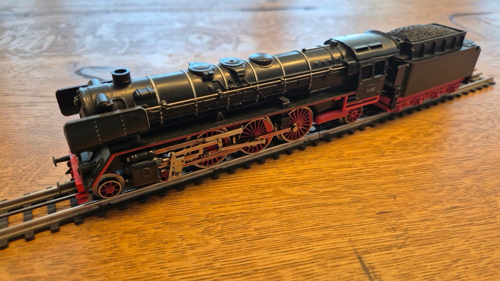 Trix Trains électriques: Trix Express Dampflok BR 01 001 – D'occasion à Schattdorf par Emma110