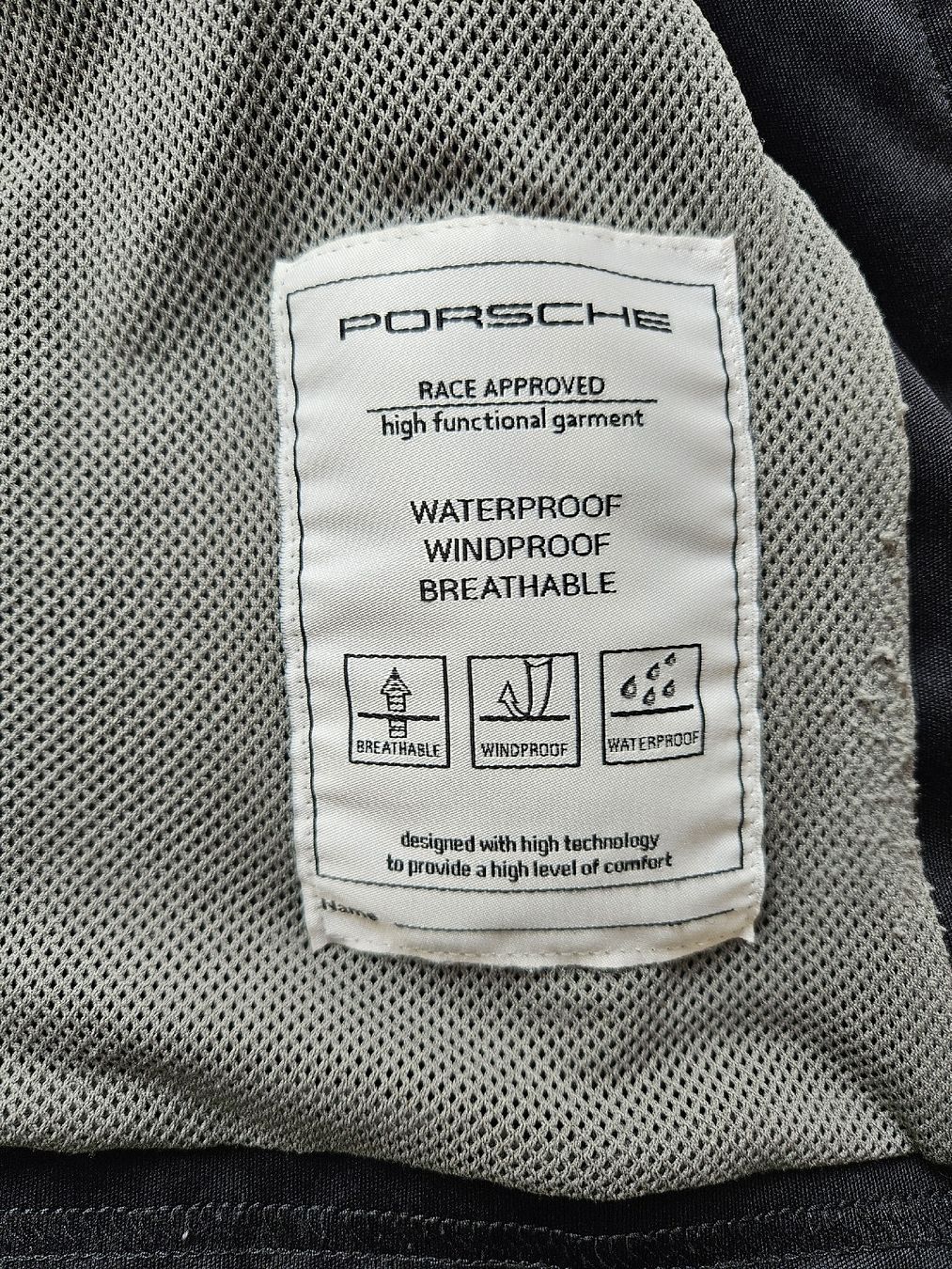 Porsche Giacche: veste porsche – Usato da Courroux venduto da monnin 3