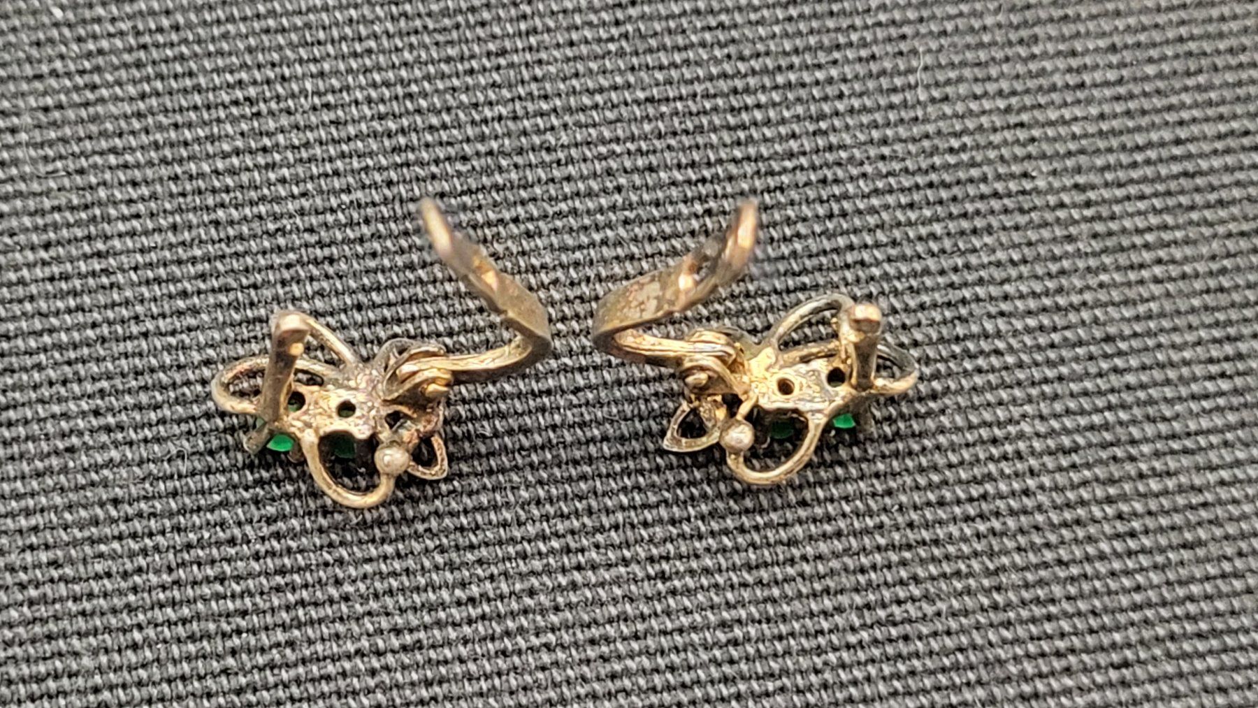 Orecchini pendenti & Orecchini a lobo: Alter Ohrschmuck mit Stern-Punze – Usato da Basel venduto da spinne02 7