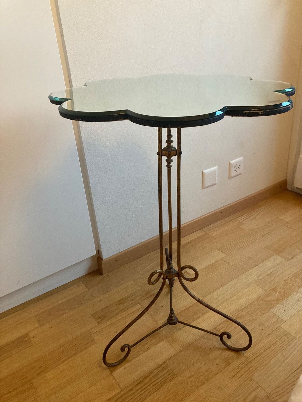 Tavoli: Magnifique table miroir antique – Usato da sion venduto da orchikorchik