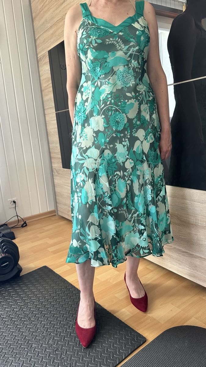 Vestiti: Robe longue, fleurs turquoise taille 100%soie, taille M – Usato da Vuippens venduto da ale_6gkb 5