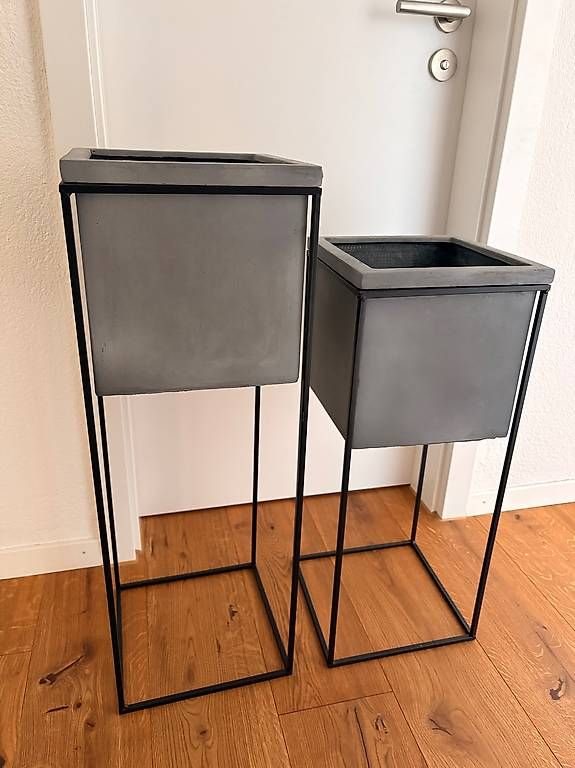 Pots de fleurs: Pflanzbehälter Maison du monde – D'occasion à Siebnen par mimaruoss