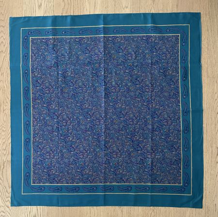 Edler Seidenschal mit Paisley-Muster 