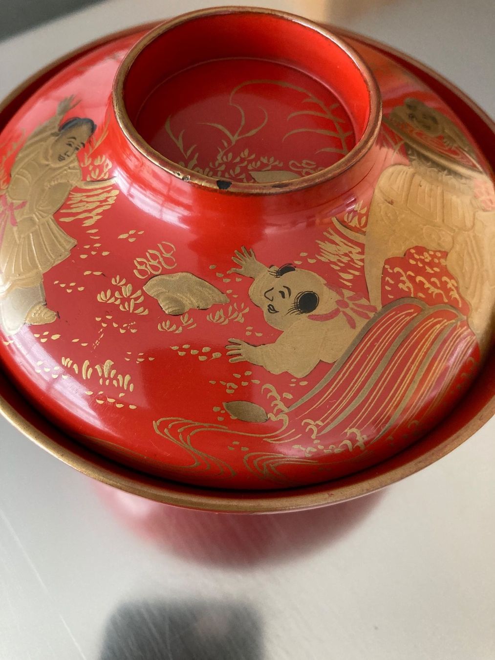 Ciotole: Wunderbare, antike Lackschale mit Deckel, Japan – Nuovo (secondo la descrizione) da Zürich venduto da einefreude 1