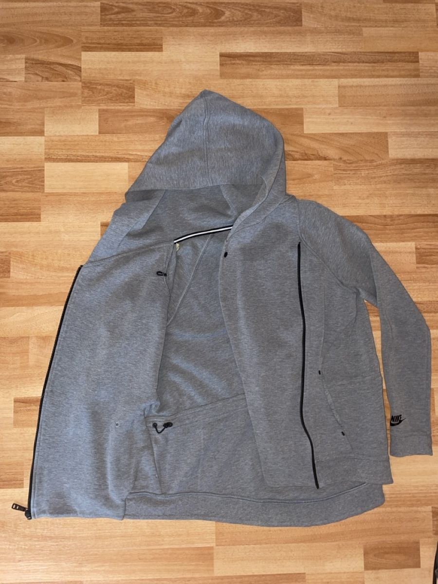 Nike Giacche: NIKE Jacke speziell Brustweite einfach 50cm – Usato da Grub AR venduto da sam_rq67 3