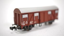 e37 Spur N DB Güterwagen braun