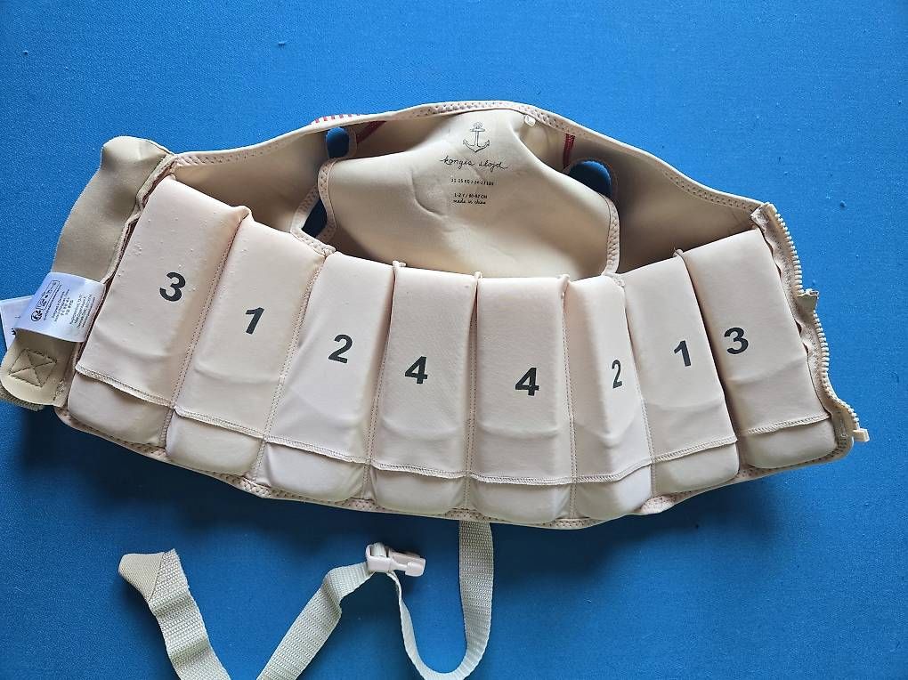 Altro abbigliamento per bambino: Gilet de natation bébé 1-2 ans – Usato da Arconciel venduto da gab_cjb2 1