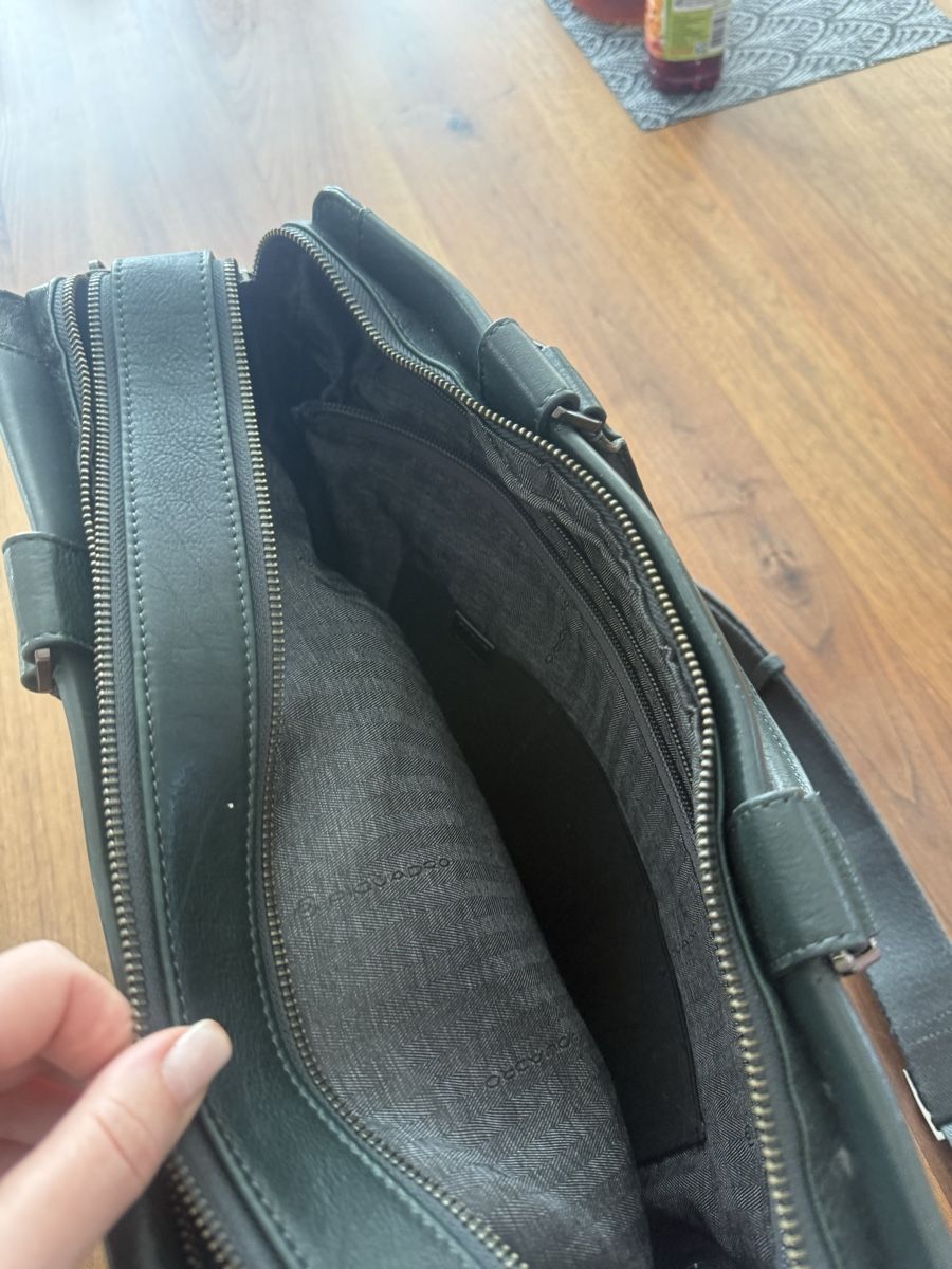 Piquadro Sacs: Piquadro Laptoptasche – Neuf (Voir description) à Brunnen par Hamhamgelb 2