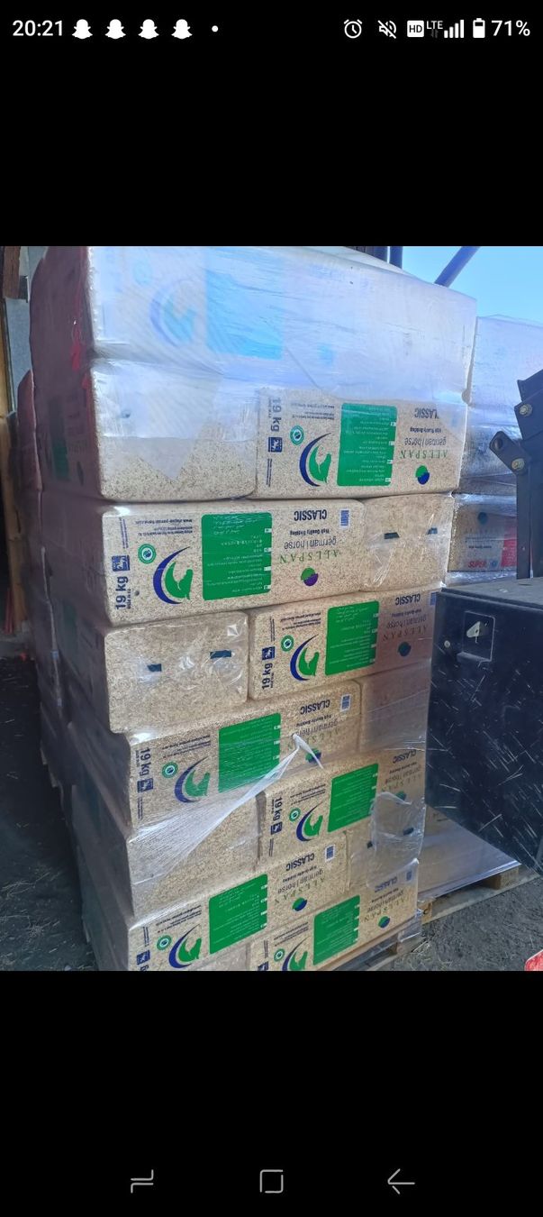Mangimi: Einstreu häckselstroh Allspan Futterstroh – Nuovo e nell'imballaggio originale da Lengnau AG venduto da pesva 1