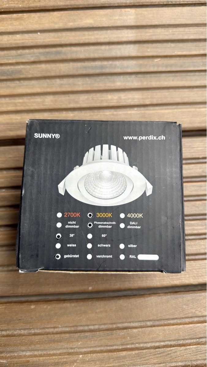 Lampade: Neue LED Einbauleuchte, dimmbar – Nuovo e nell'imballaggio originale da Thusis venduto da Metti84