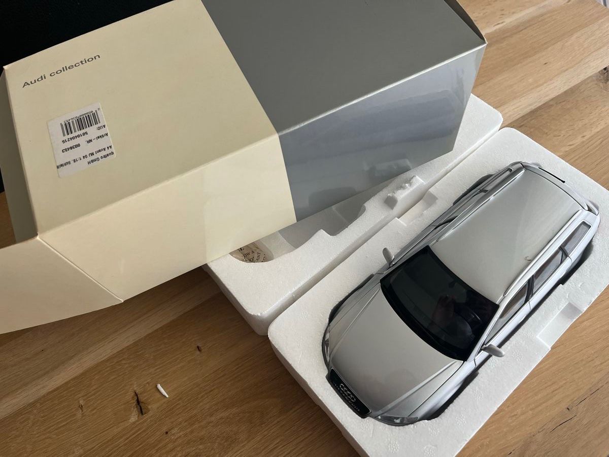 Minichamps Modellini d'auto: Audi A4 Avant 1/18 Minichamps – Nuovo (secondo la descrizione) da Léchelles venduto da Mlinspiration 6