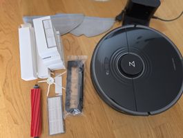 Roborock S7 Saugroboter mit Zubehör