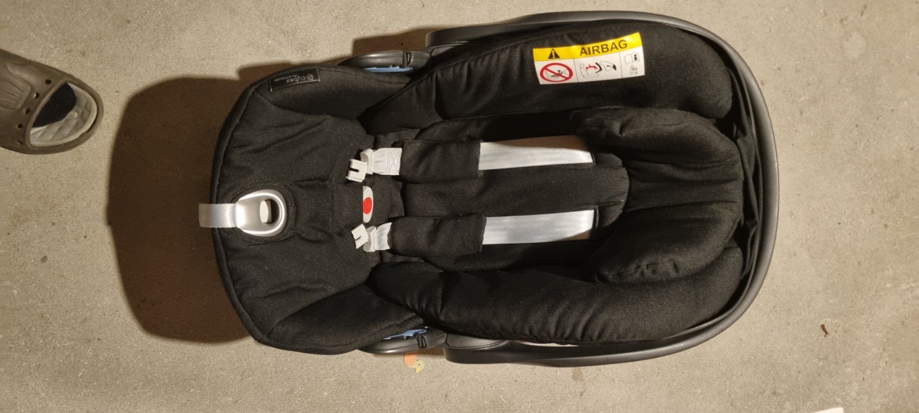 Seggiolini per auto: Babyschale mit Isofix-Base – Usato da Herrliberg venduto da mte_bh2s 1