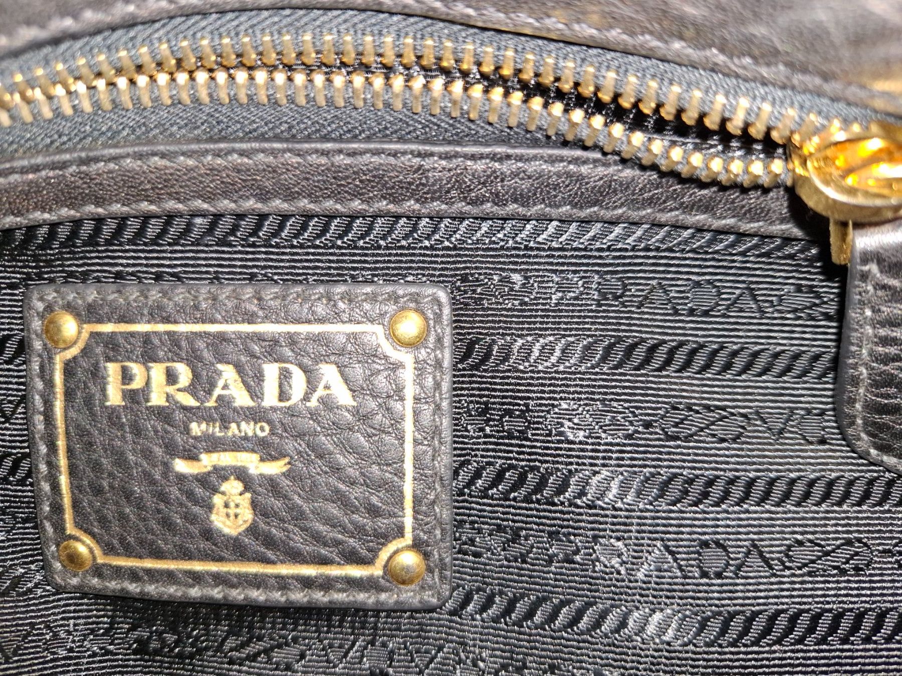 Prada Taschen für Damen: Neuwertige Prada Handtasche – Neu (gemäss Beschreibung) aus Weggis von Jhmathis 5